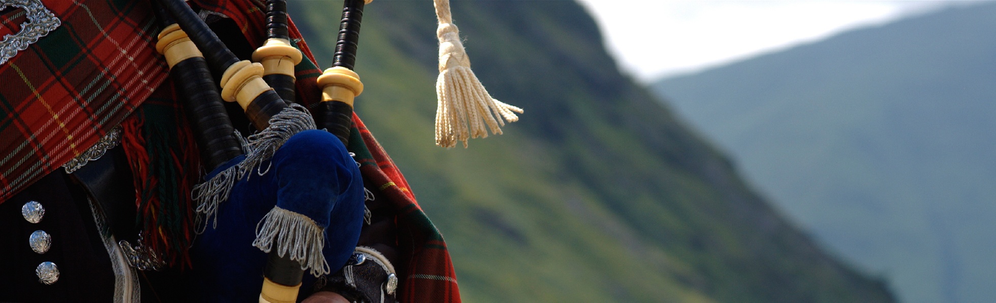 Bagpiper-1960.jpg